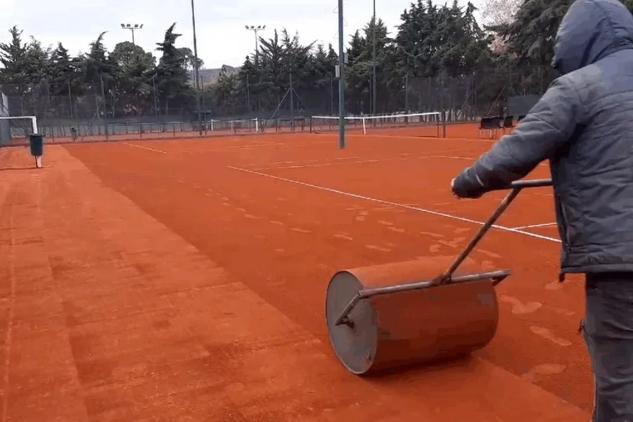 Construccion de canchas de polvo de ladrillo